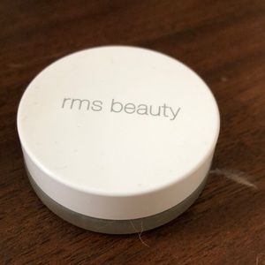RMS "Un" Cover-Up Concealer shade 22